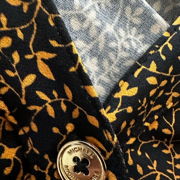 NEW MICHAEL KORS V-NECK BUTTON DOWN STRETCH FLARE FLORAL DRESS SIZE L - MARIGOLD - Picture 6 of 6